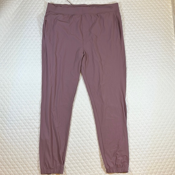 All In Motion Mens Joggers. Size Large. Soft Maroon. NWOT. Light Weight. - Picture 1 of 9